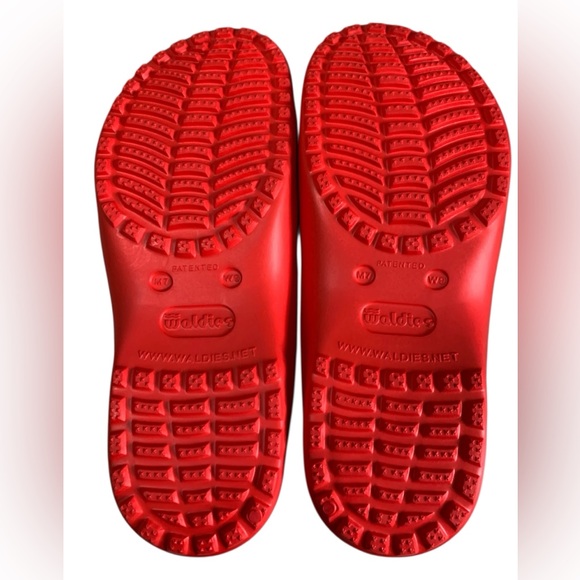 HTF DISCONTINUED WALDIES Flip Flop Style Sandals – Similar to Crocs - Picture 6 of 11